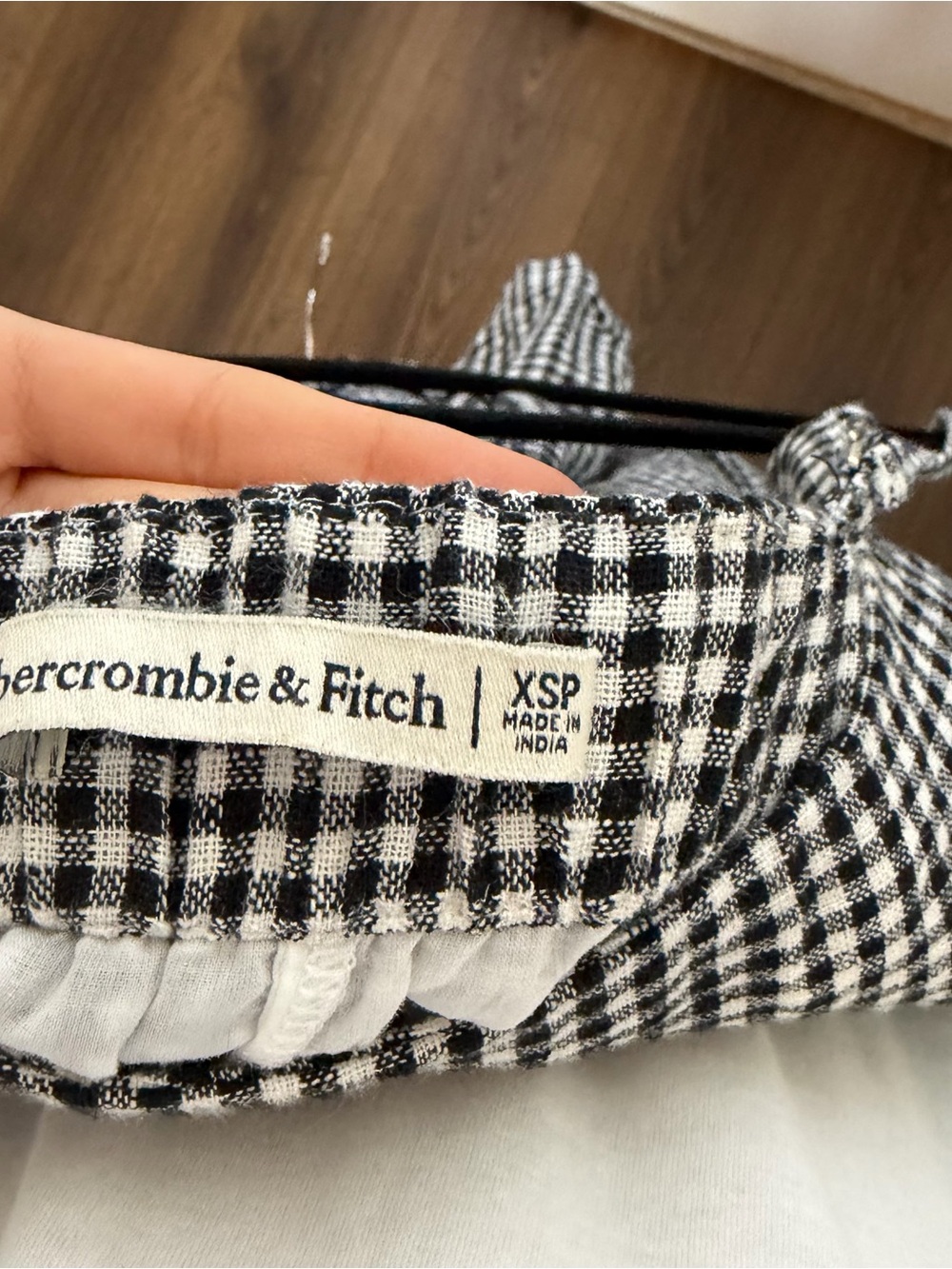 Gingham Slip Dress - Black & White
Abercrombie & Fitch - Picture 5 of 7